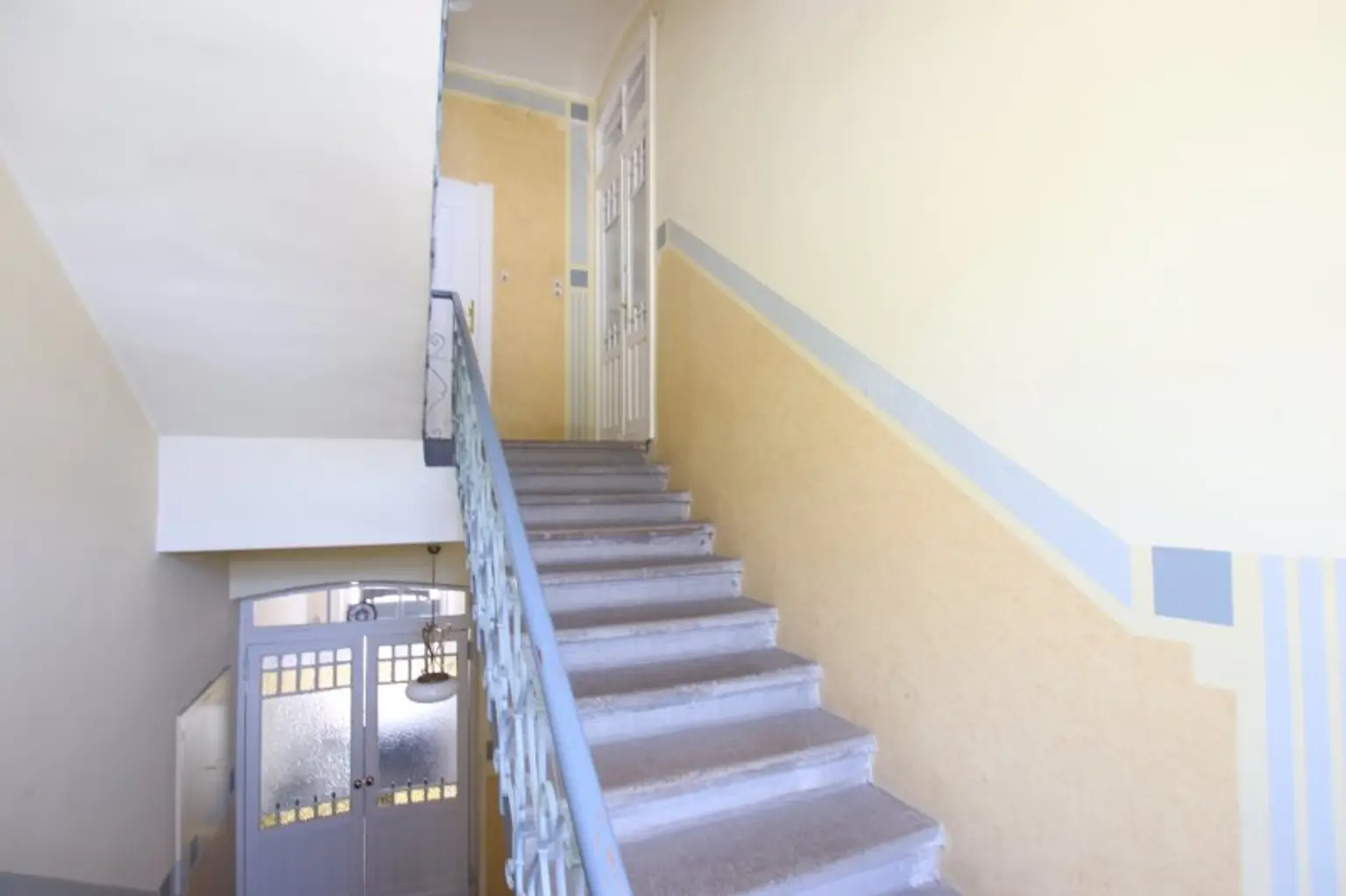 Tolle, sanierte 101m² - 4 Zimmer Altbauwohnung in der Mariannengasse - City