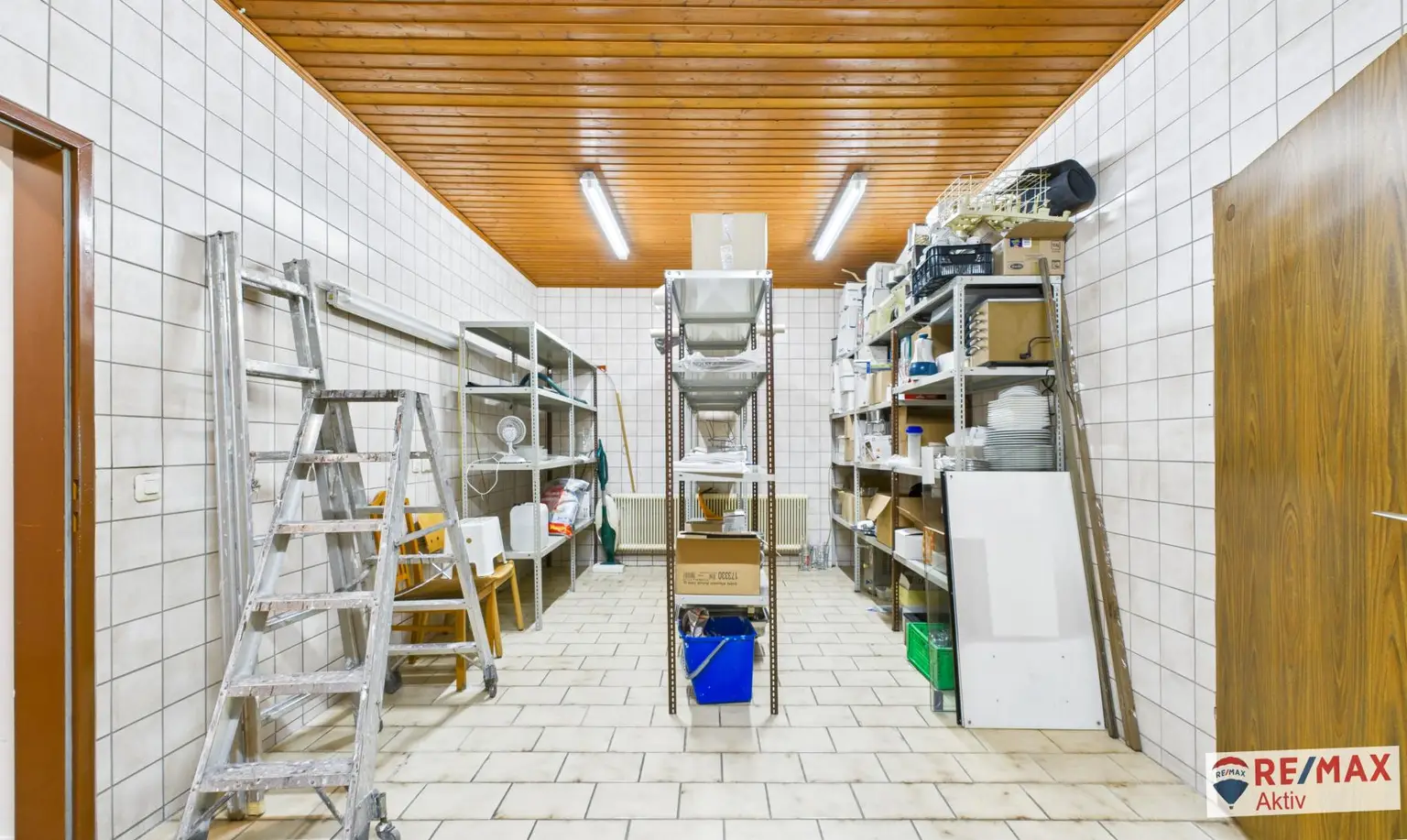 Voll ausgestattetes Gasthaus mit Wohnung in Angern an der March