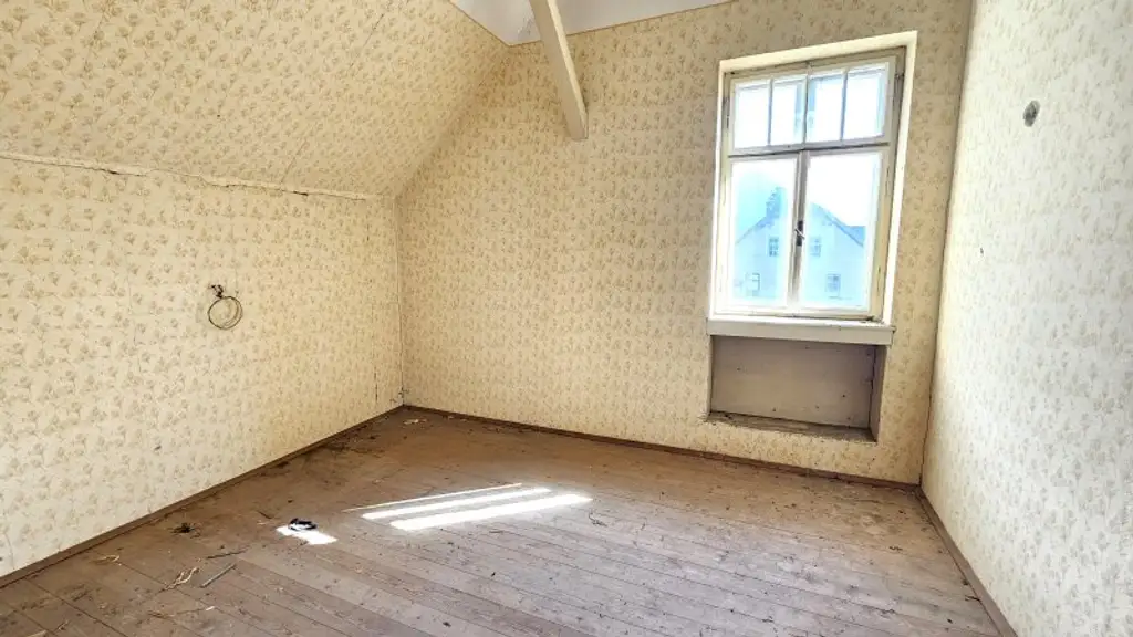 Charmantes Sanierungsprojekt in Steinfeld – Ihr Traumhaus wartet auf Sie!
