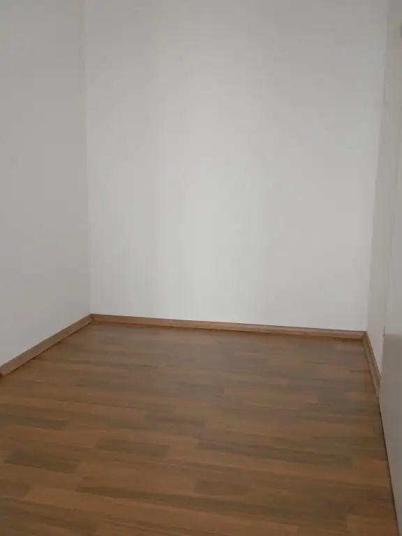 Helle 3-Zimmer-Wohnung mit Balkon