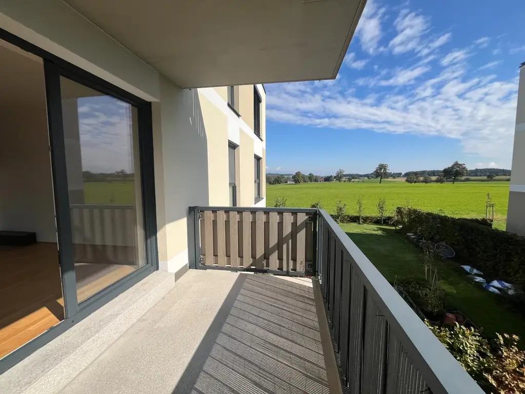 Helle 3-Zimmer-Wohnung mit Küche und Balkon!