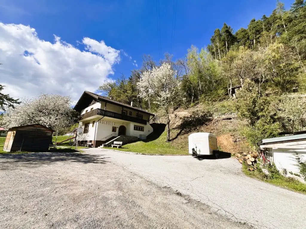 TRAUMLAGE: Sonniges Baugrundstück nahe Innsbruck im GRÜNEN - PERFEKT für die ganze FAMILIE!