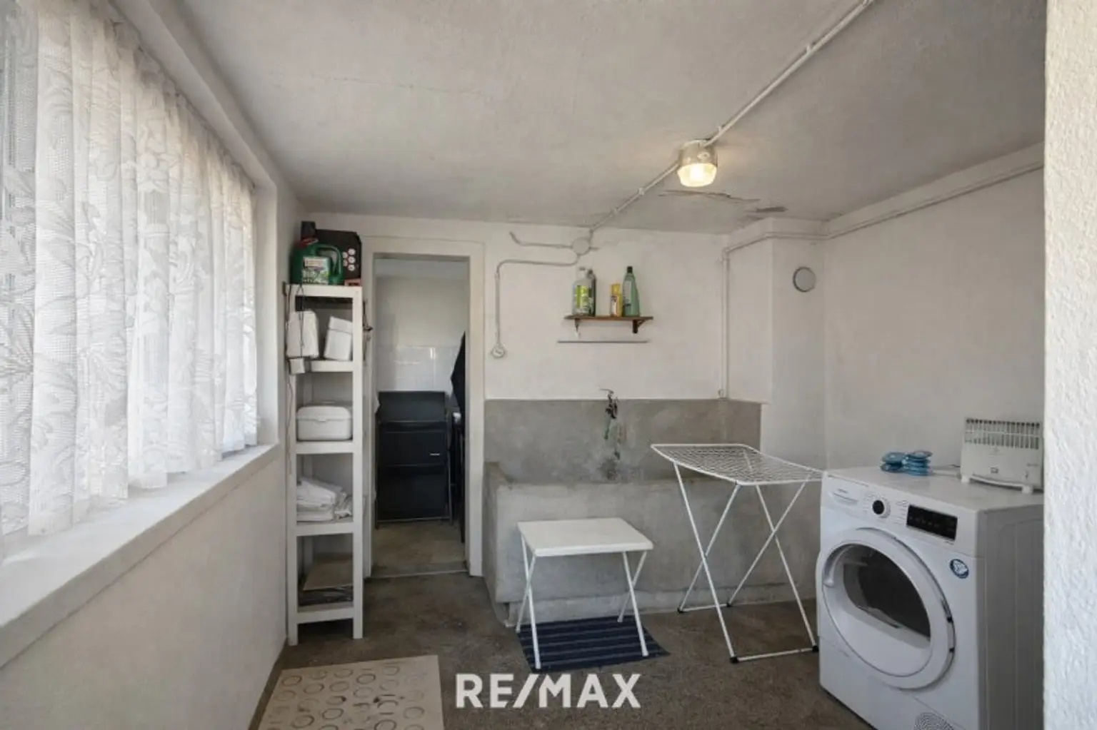 *** Charmantes teilsaniertes Landanwesen mit 10.978 m² Grund – Ruhe, Natur und vielseitige Nutzungsmöglichkeiten nur wenige Minuten zum grünen See ***