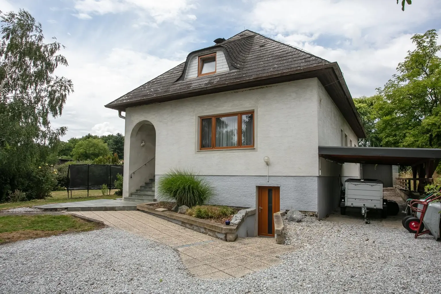 Großzügiges Wohnhaus in sonniger, ruhiger Lage im Kamptal