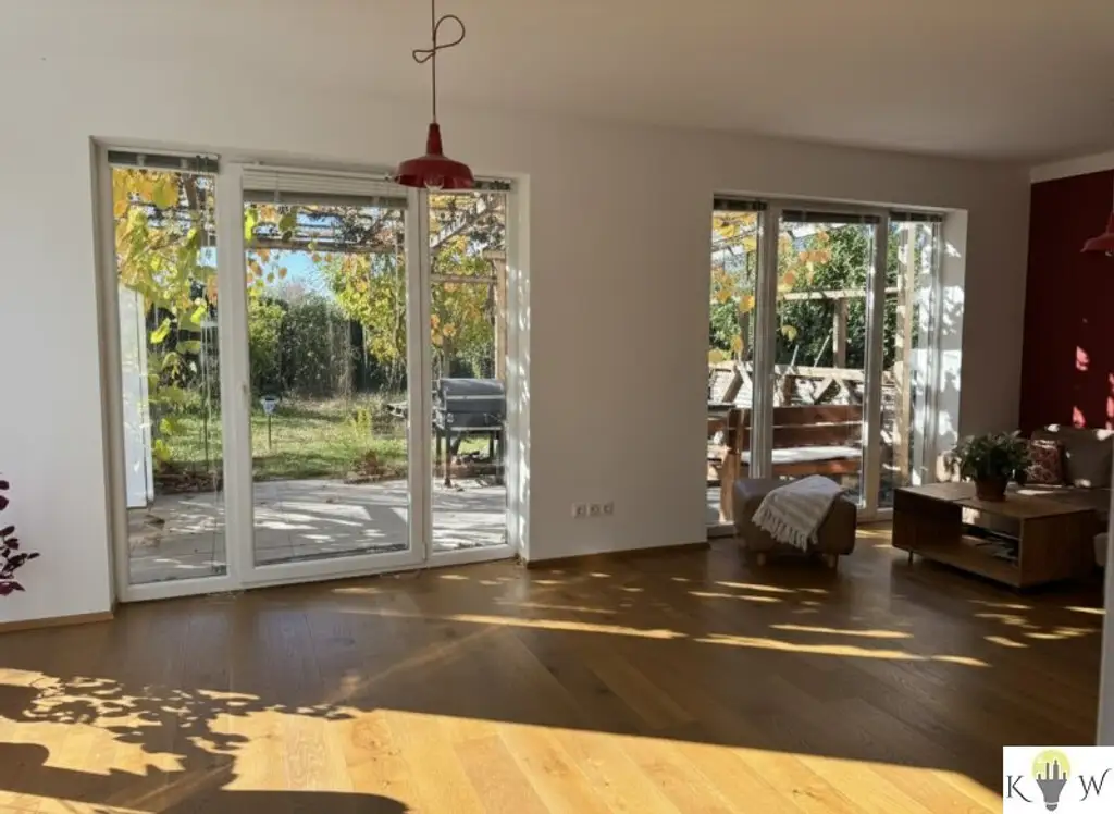 Traumhaftes Einfamilienhaus in Holzbauweise – Erholungsgebiet am See in Wimpassing