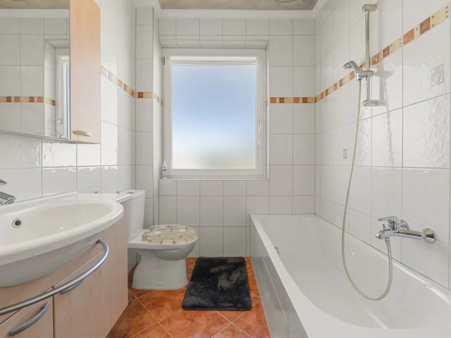 Schöne und sonnendurchflutete 3 Zi Wohnung mit Loggia in Klagenfurt - Feldhofgasse