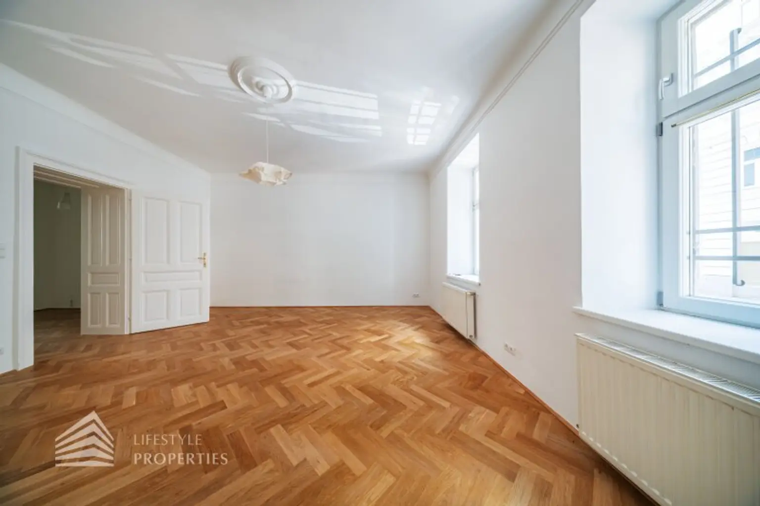 Helle 2-Zimmer Wohnung, Nähe Einsiedlerpark