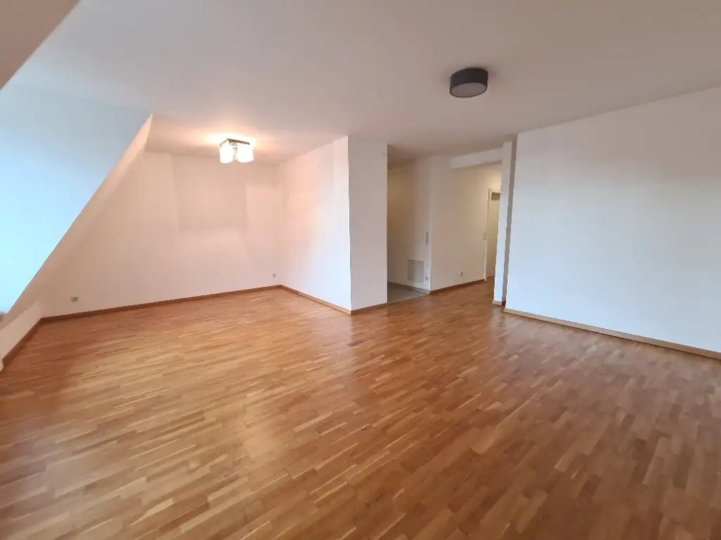 Geräumige Einraumwohnung!