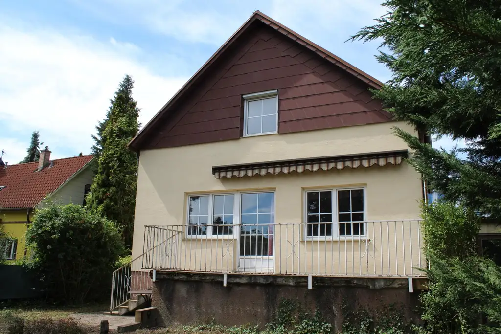 "Bauland mit Altbestand"
