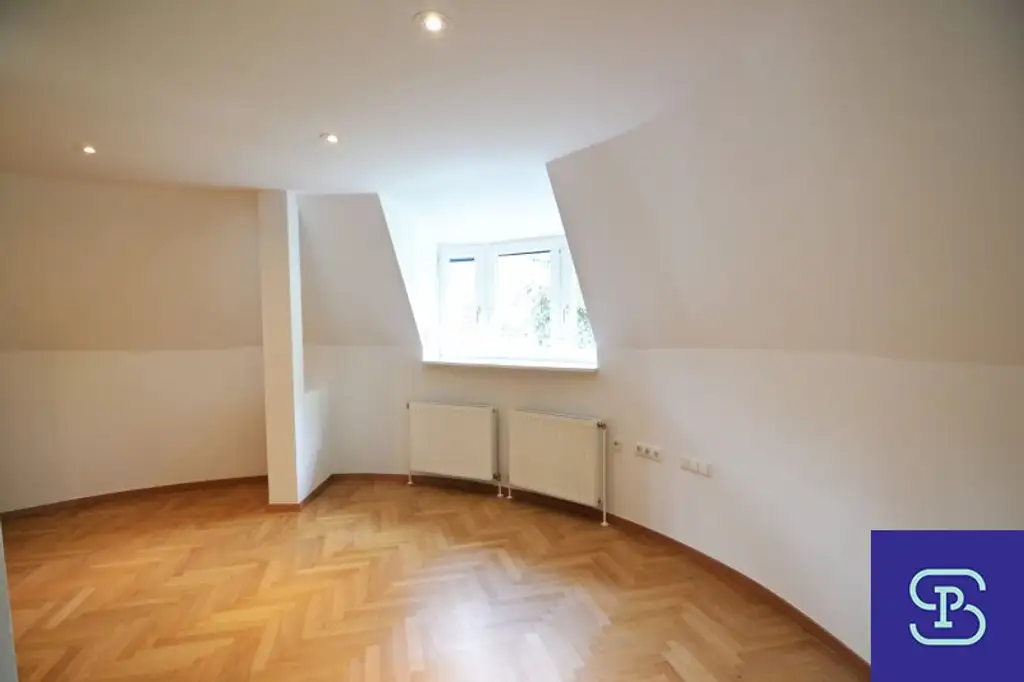 Sanierte 109m² DG-Wohnung mit Galerie Nahe Lainzer Tiergarten - 1130 Wien