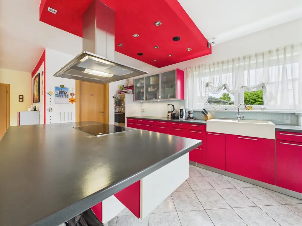 Modernes Einfamilienhaus in sonniger Ruhelage (Pubersdorf)