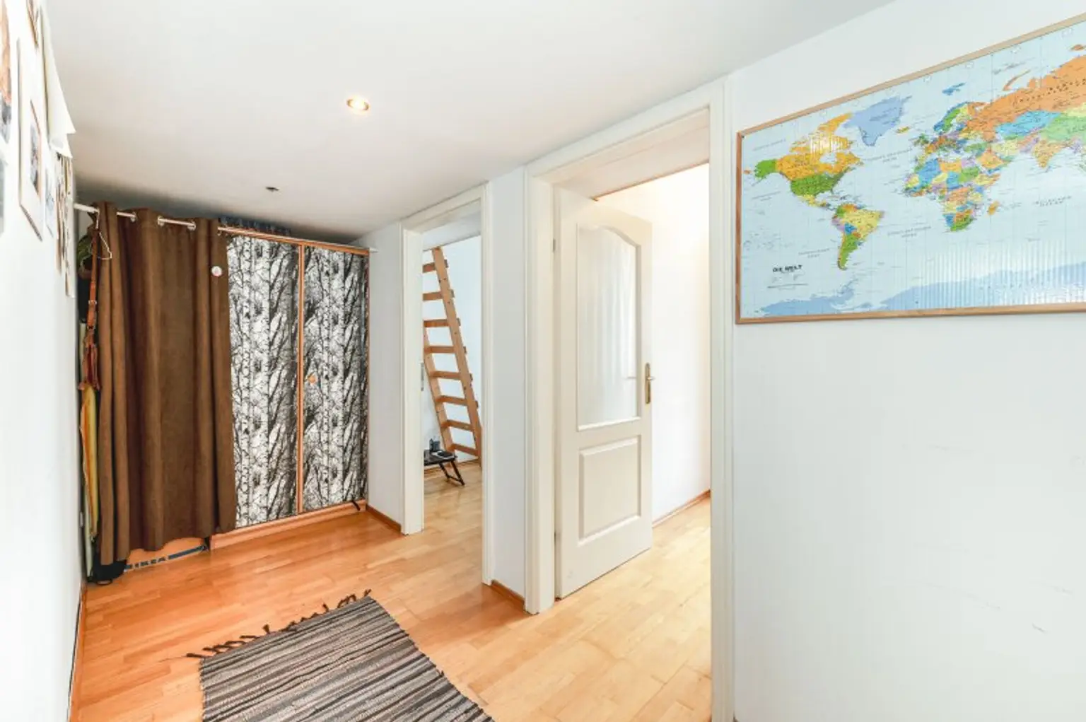 Charmante Wohnung in Hietzing – Stil, Raum und Atmosphäre in der Testarellogasse