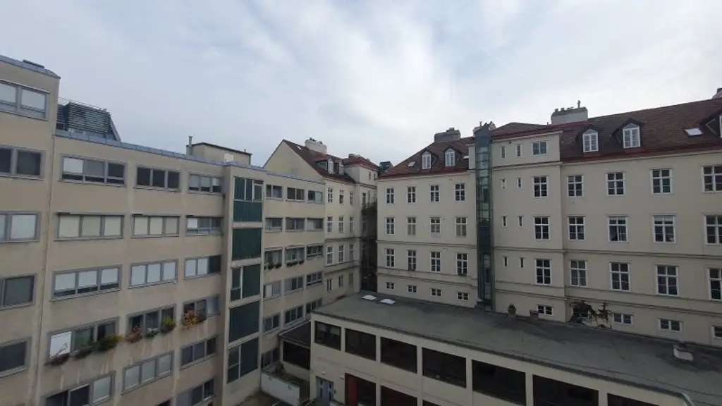 Gepflegte Drei Zimmer Neubauwohnung in gesuchter Lage - hoher Liftstock