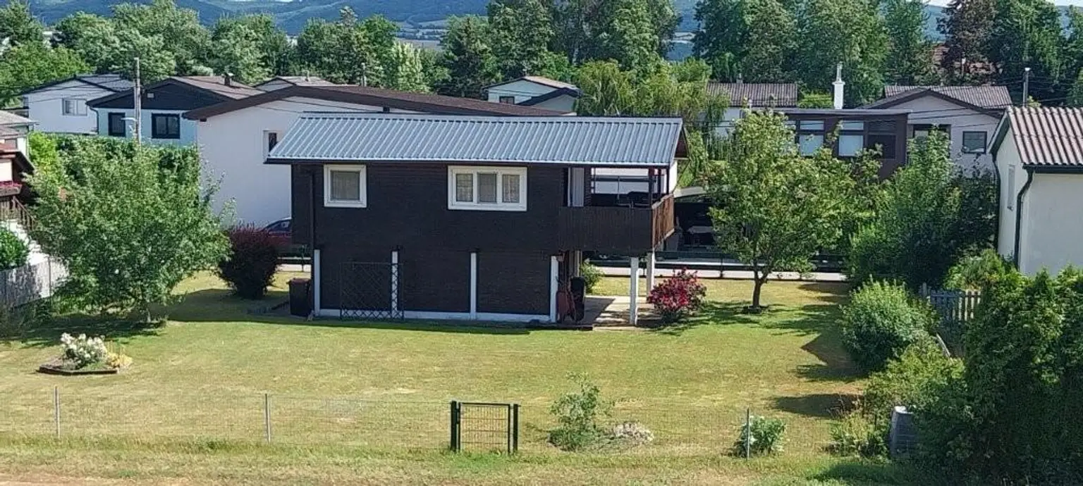 ZWEITWOHNSITZ ODER KLEINES KNUSPERHÄUSCHEN FÜR EIN BIS ZWEI PERSONEN IN SCHÖNSTER GRÜN- UND RUHELAGE IN LANGENLEBARN AN DER DONAU AUF PACHTGRUND