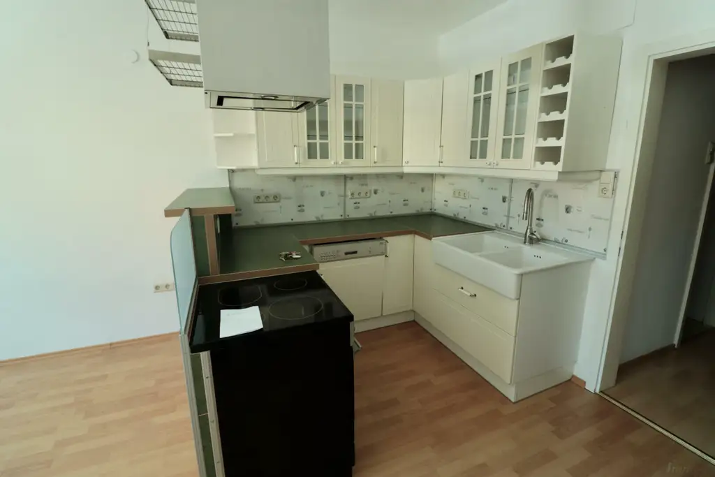 Übelbach 1 Zimmer mit möblierter Küche ab sofort