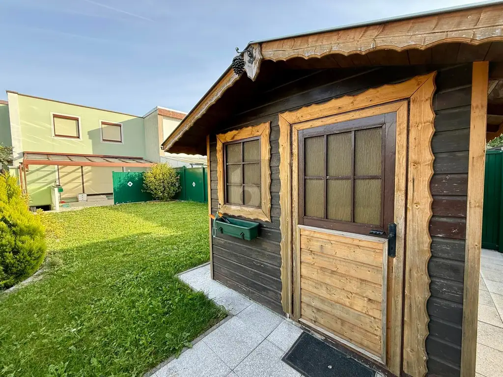 CHARMANTES WOHNEN MIT TOLLEM GARTEN!