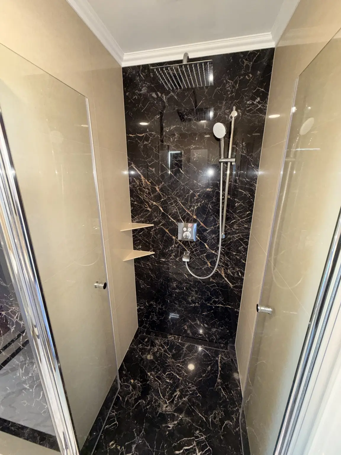 „Ihr Rückzugsort in den Bergen – Einfamilienhaus mit Ausblick“