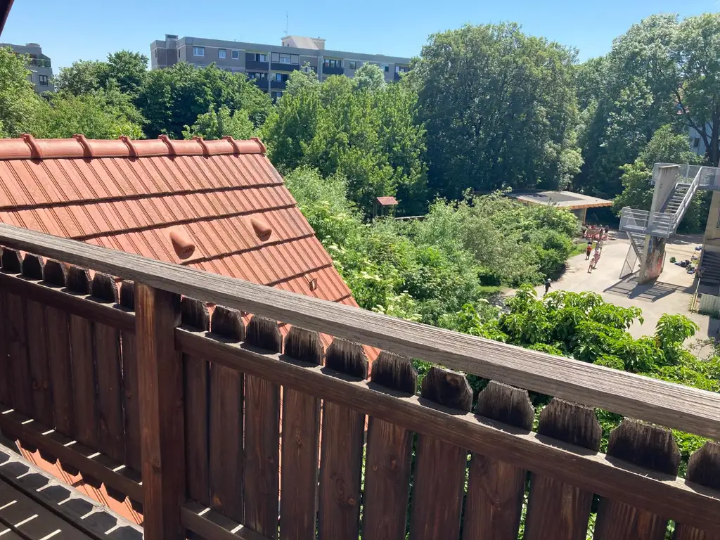 Galeriewohnung mit Balkon Bezirk Jakomini