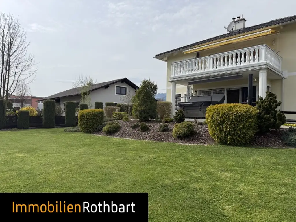 Wohnhaus mit Doppelgarage in bester Lage von St. Lorenzen!