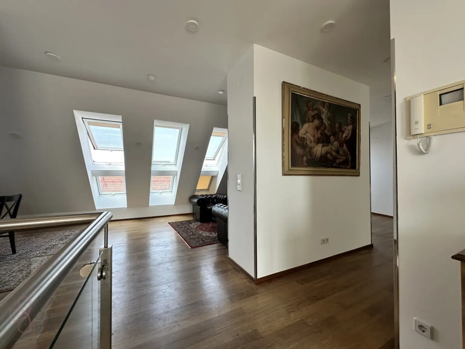 PANORAMA-DACHTERRASSE - EXKLUSIVE DACHGESCHOSSWOHNUNG AUF ZWEI EBENEN