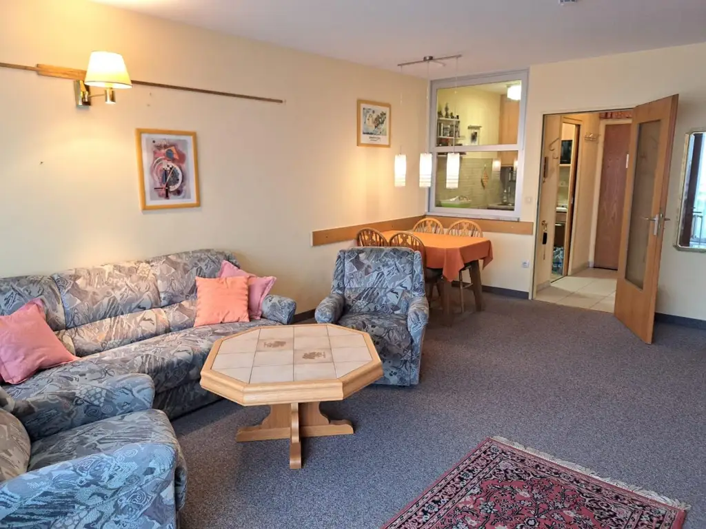 großzgüges Appartement mit phantastischem Ausblick