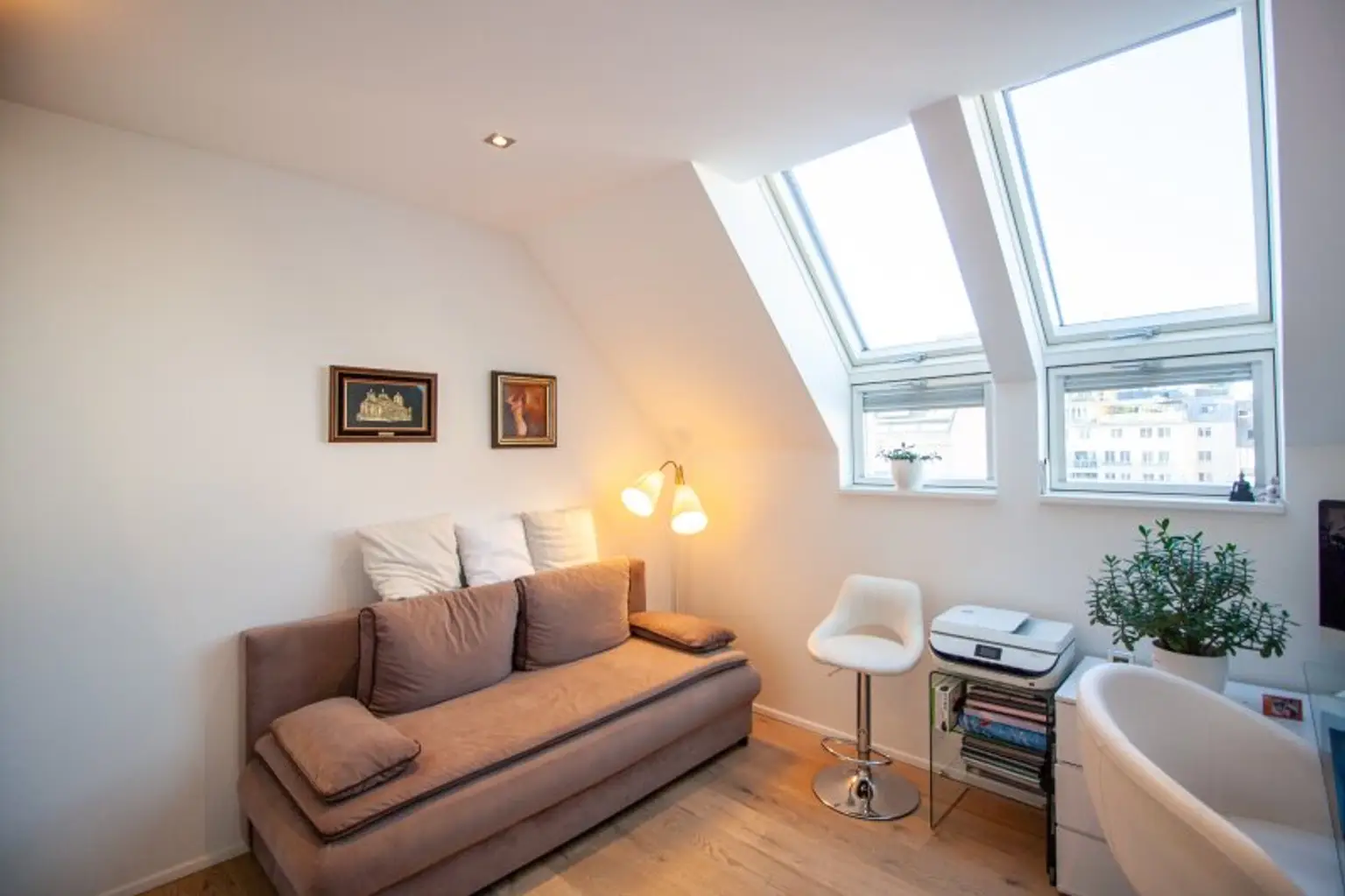 Modernes Maisonette-Juwel mit Terrasse im 3. Bezirk – Tischlerküche, 2 Bäder & Klimaanlage