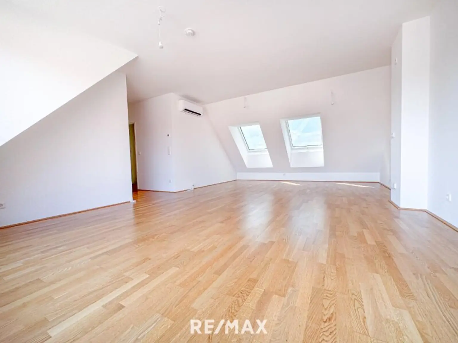 3 Zimmer Erstbezugswohnung mit Blick ins Grüne nahe Stammersdorf