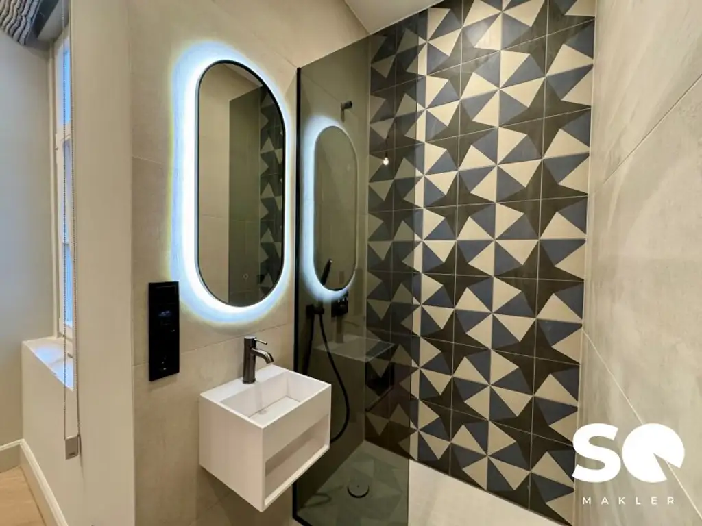 #SQ - ERSTBEZUG: STYLISHE & LUXURIÖSE ALTBAUWOHNUNG AM GETREIDEMARKT!