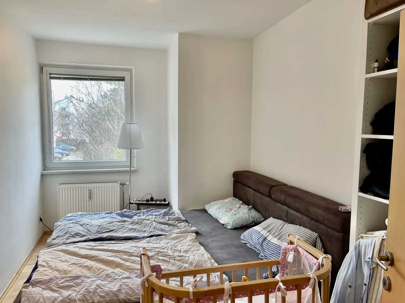 SCHÖNE 3/4-ZIMMERWOHNUNG MIT LOGGIA