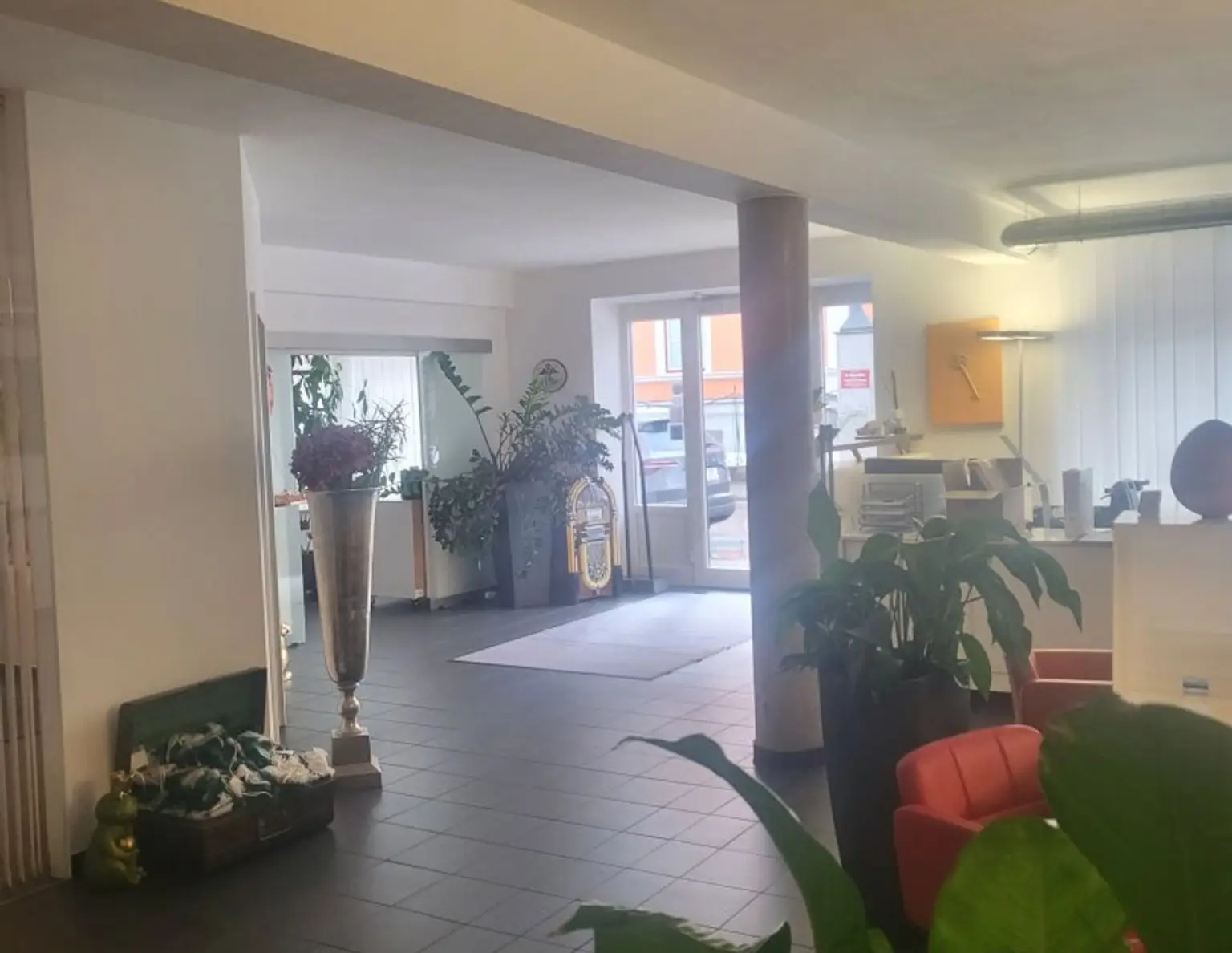 Bad Ischl: Büro, Praxis oder Studio zu vermieten - Erdgeschoß