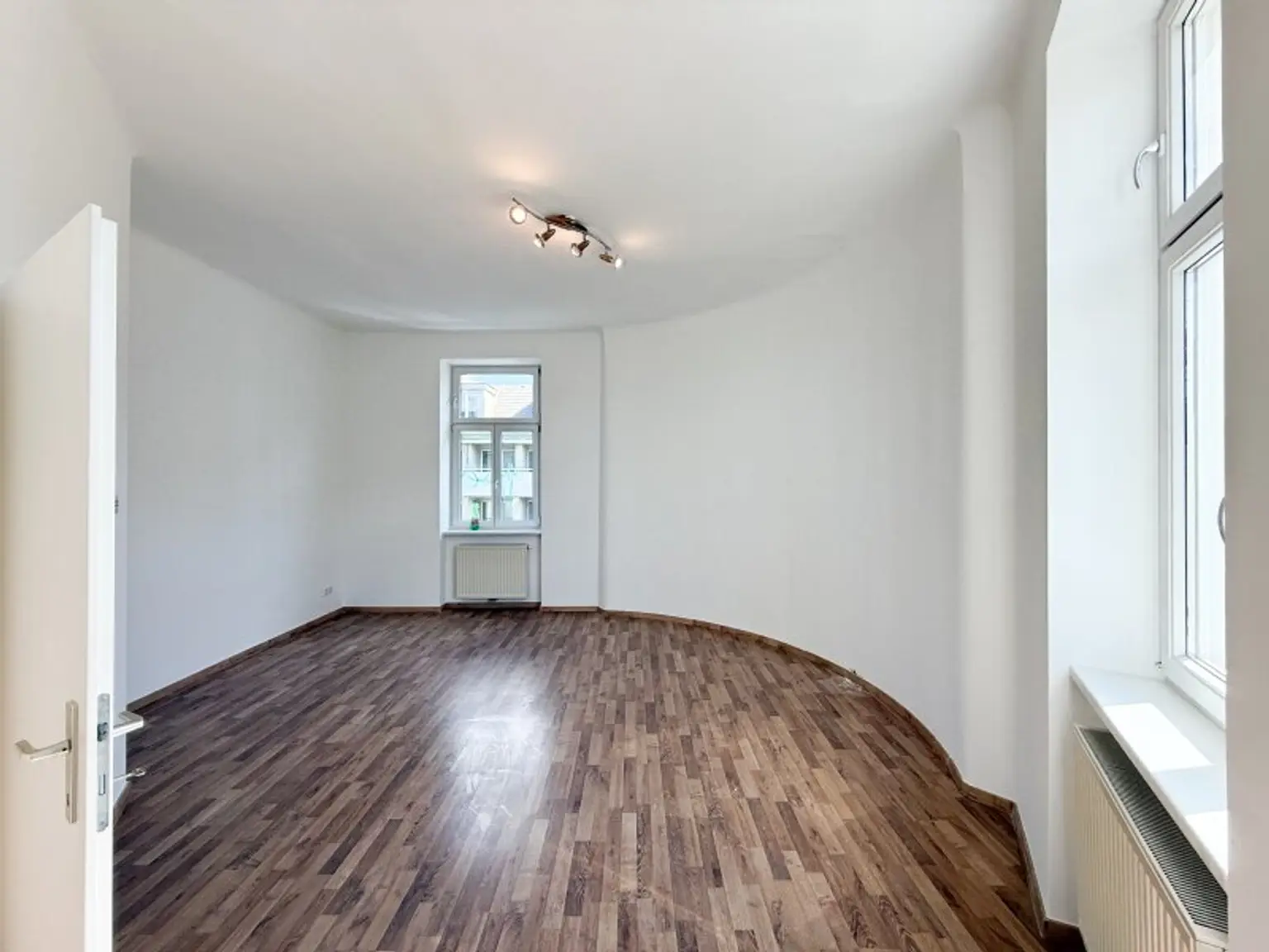 3-Zimmerwohnung mit NEUER EINBAUKÜCHE in 1120 Wien mit Lift zu vermieten - NEUE Wohnküche