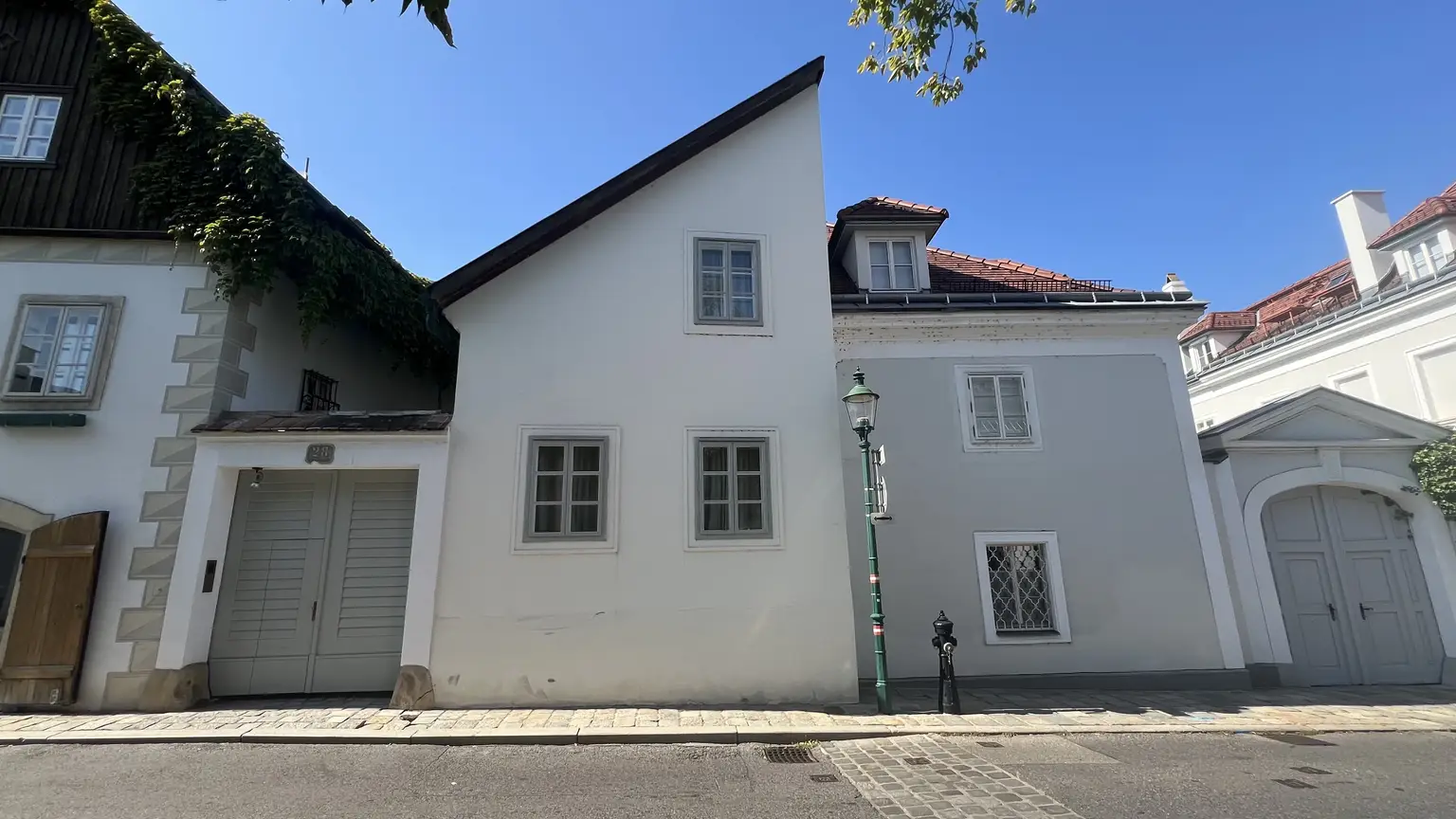 Einfamilienhaus-Juwel in 1190 Wien mit Garten
