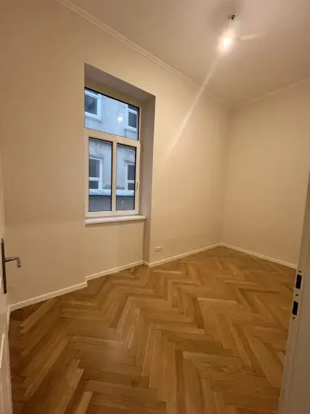 Charmante hofseitig ausgerichtete Erdgeschosswohnung mit Geschichte in direkter Praternähe