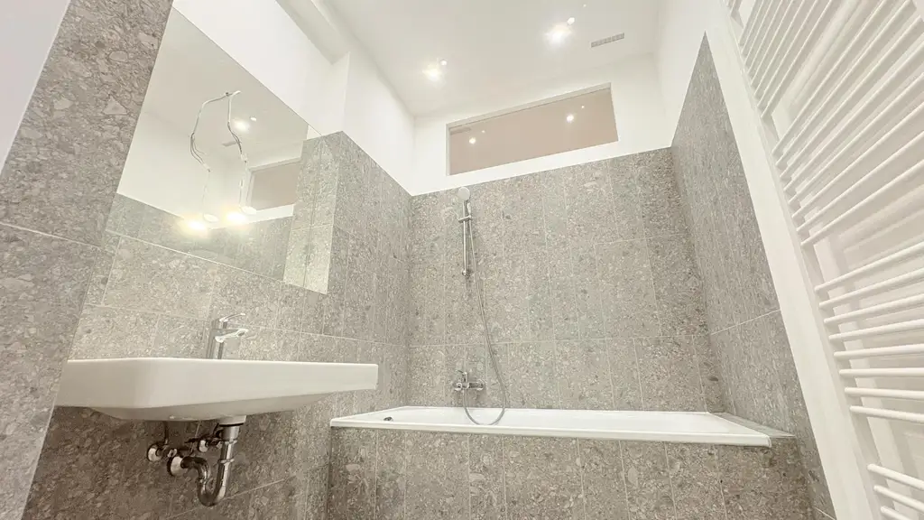 The Place to be, nahe dem Servitenviertel/Clusiusgasse  /84,29 m²/ saniert!