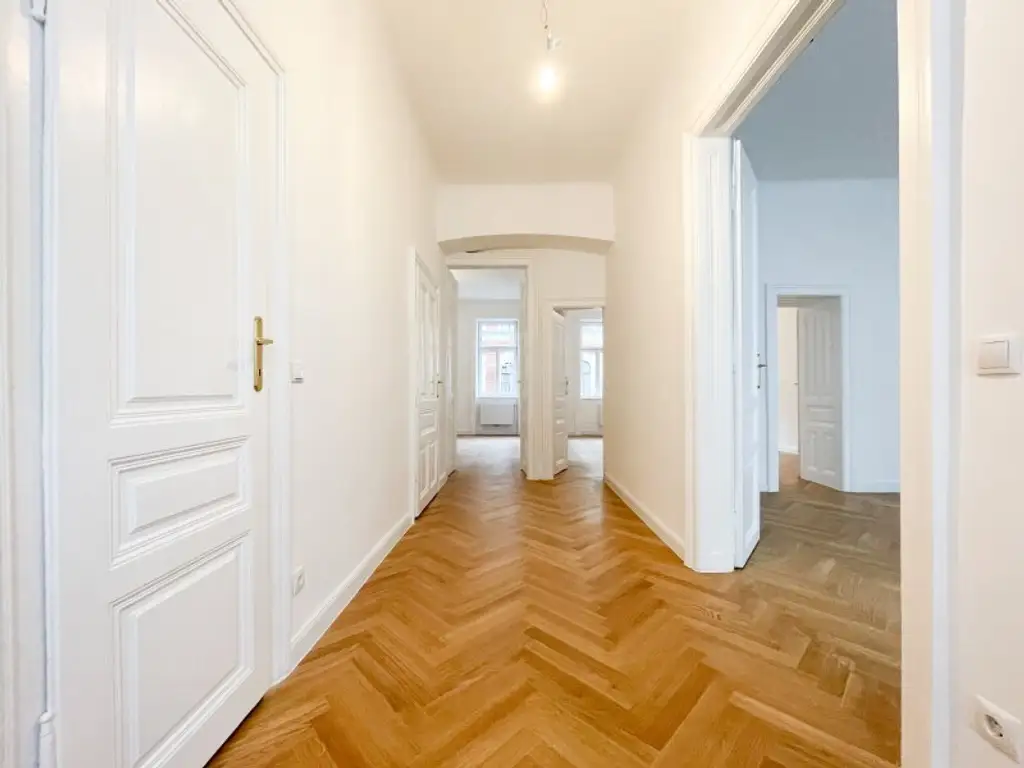 ALTBAU-TRAUM IN WÄHRING – 4 ZIMMER • LIFT & BALKON KOMMEN! • TOP LAGE HOFSTATTGASSE