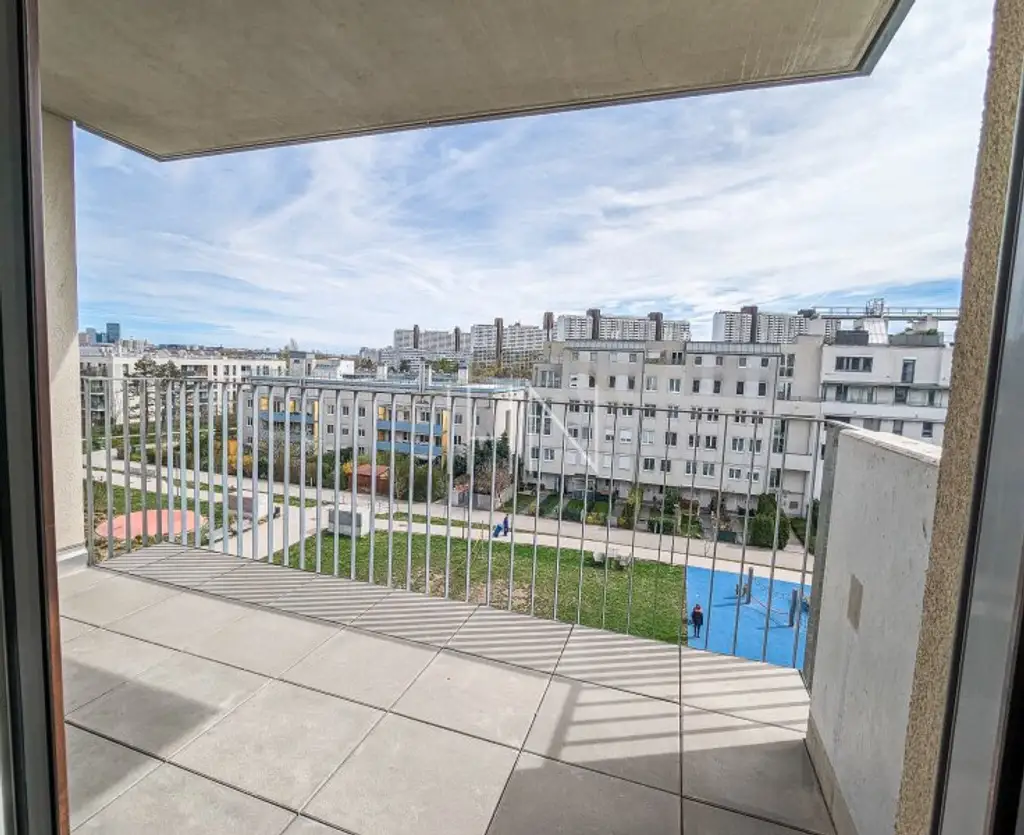 Sonnige 2-Zimmer Neubauwohnung mit Balkon & Fernblick
