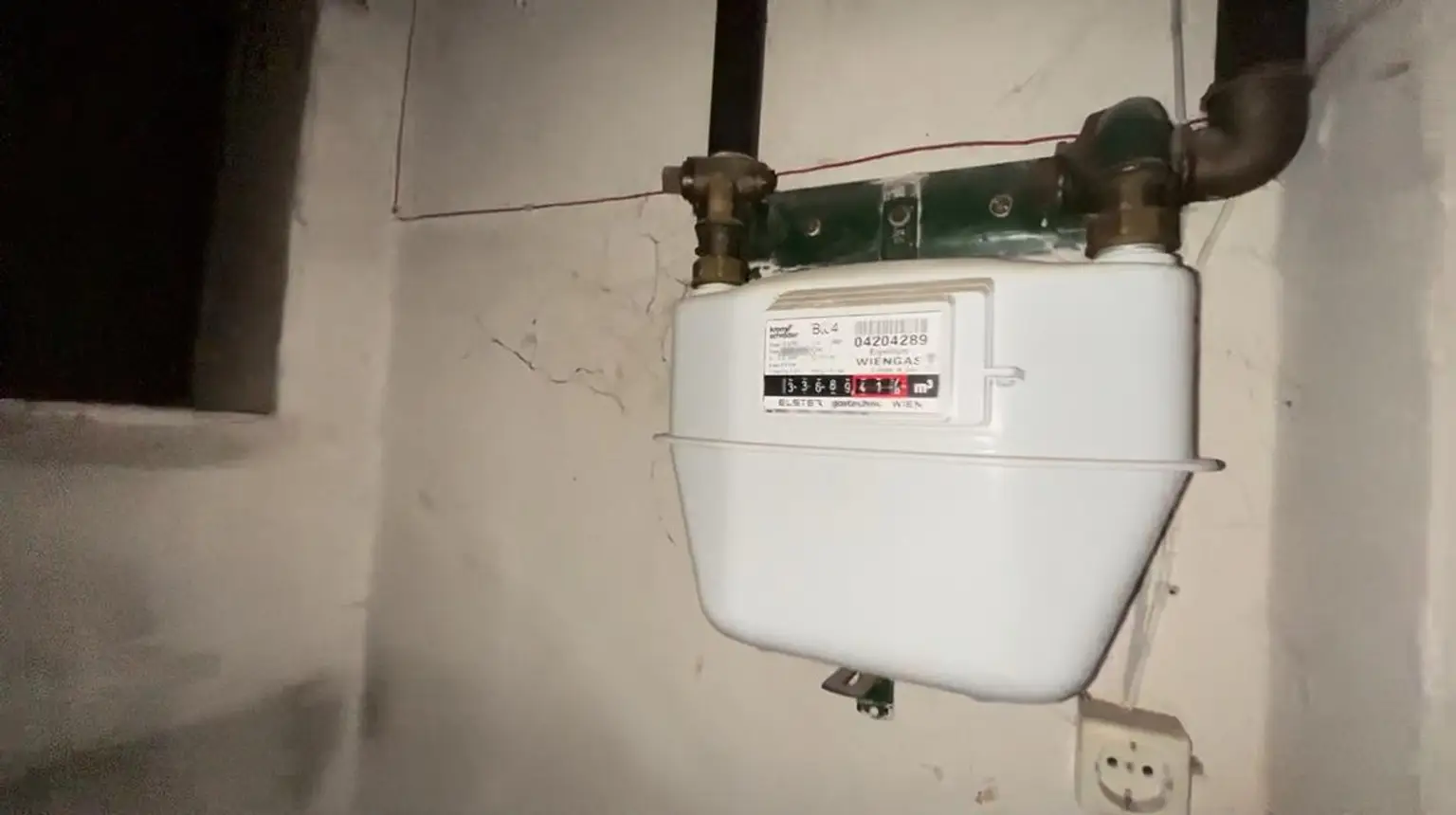 -20000434_1004159943_16344465