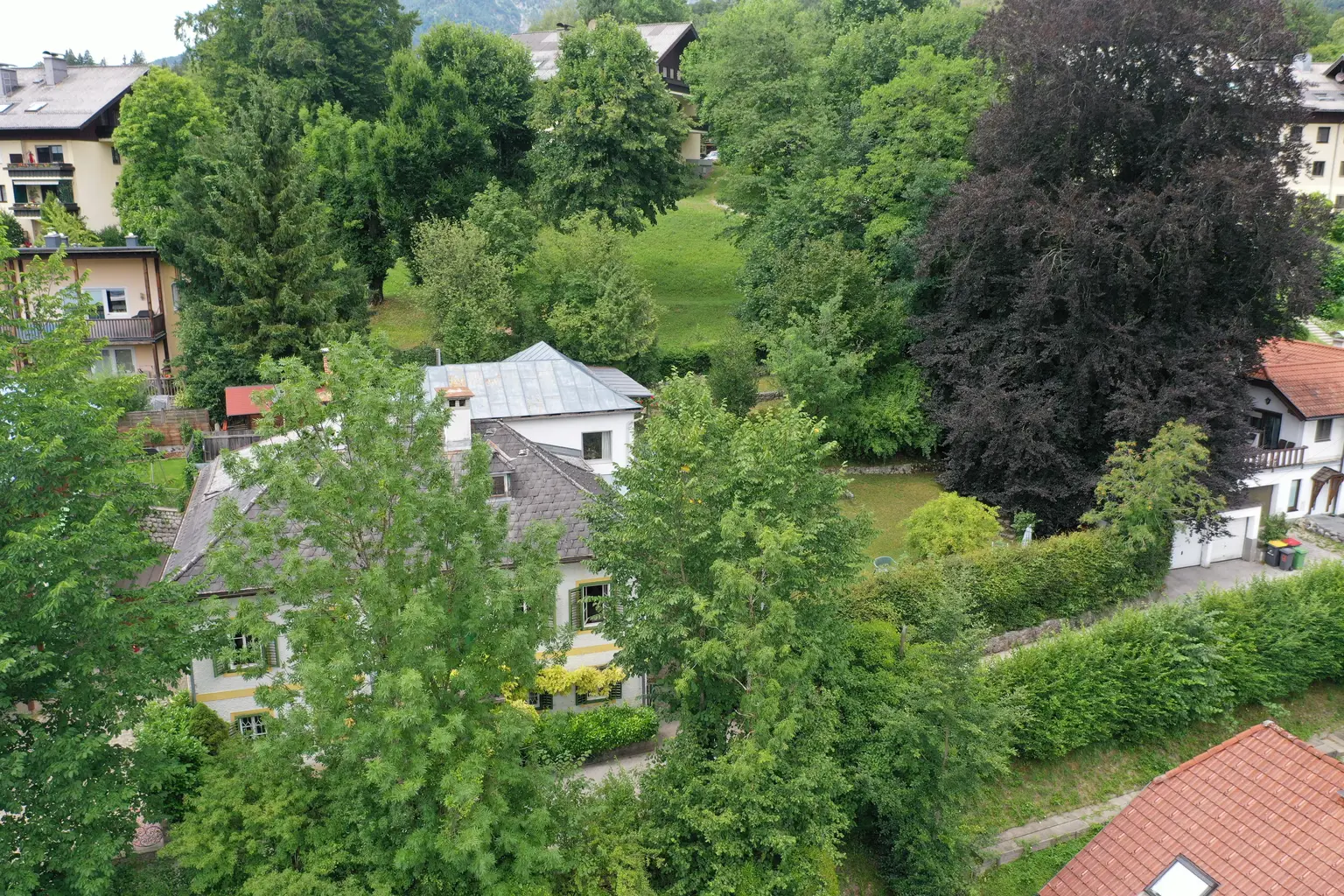 Grundstück mit historischem Bestand und Blick zum Siriuskogel – Potenzial für Villa oder Doppelhaus