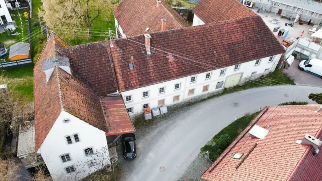 Historische Mühle in Schlossnähe zu kaufen – vielseitige Nutzung möglich