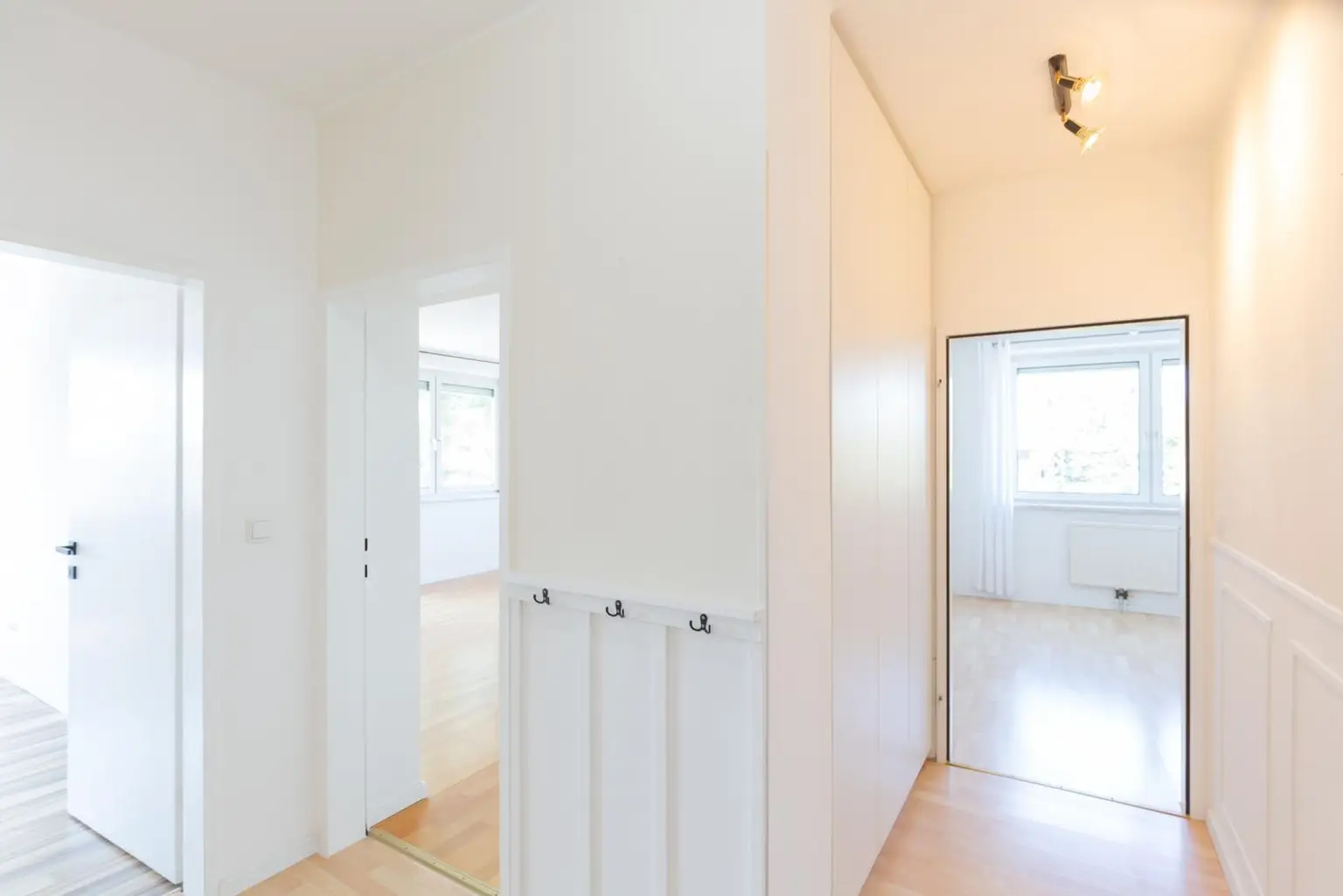 Ländlich grün und trotzdem Stadt? Diese Wohnung in Waltendorf macht's möglich!