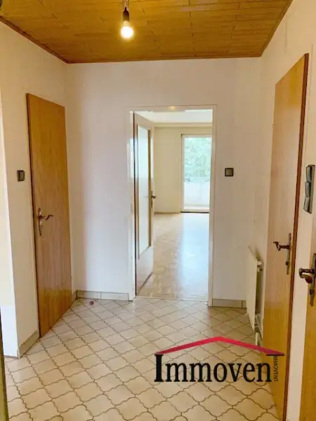 ICH BIN ZU KAUFEN - 3-Zimmerwohnung mit Balkon und Parkplatz in der Schwarzlackenau!