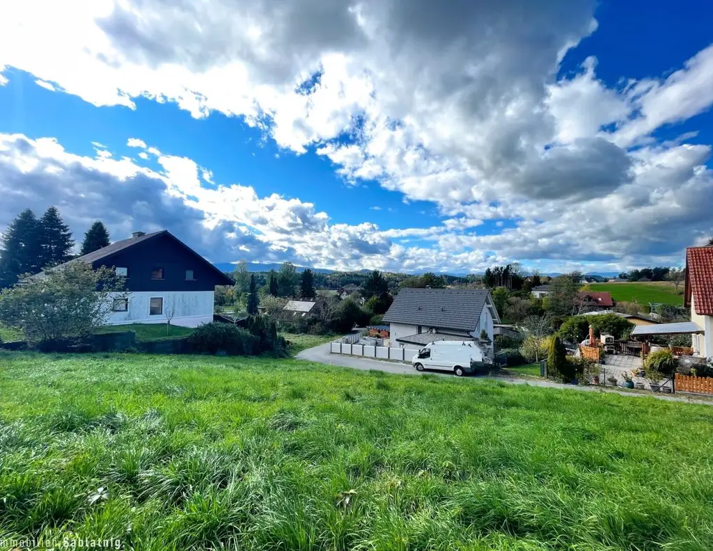 RUHELAGE & AUSSICHTSLAGE! Baugrundstück nahe Graz!