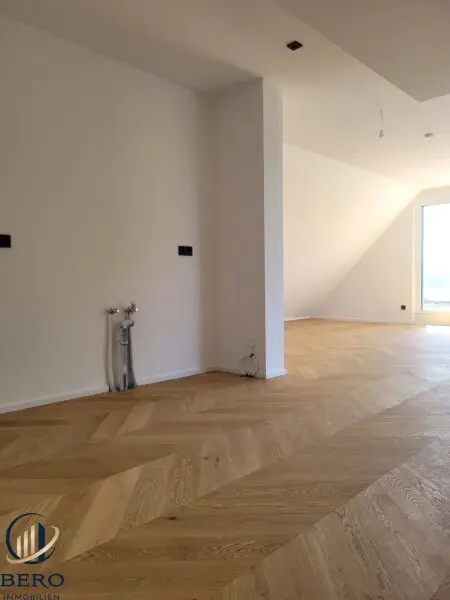 4 Zimmer-Penthouse mit 5 großen Terrassen in familienfreundlicher & naturnaher Umgebung