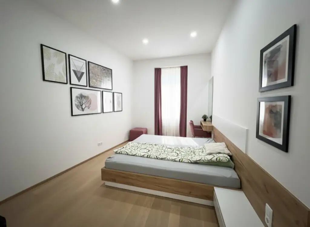 MODERNES DESIGN VOLLMÖBLIERT TRIFFT ALTBAU