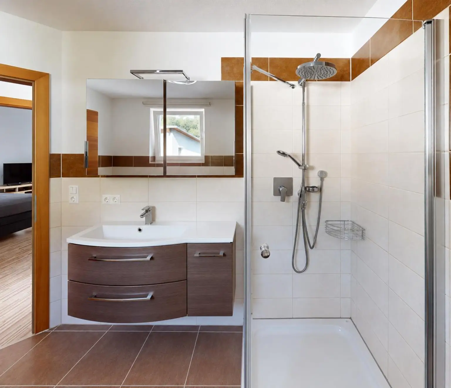 Haus - Badezimmer