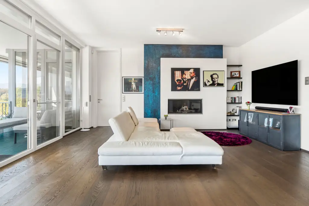 Architektenvilla mit Seeblick