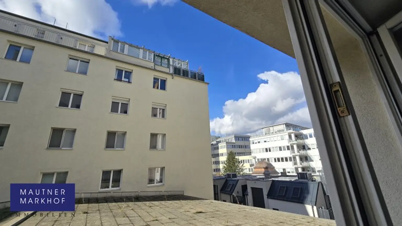 Rochusmarkt - Ausgezeichnet gelegenes, sympathisches, helles 4 Zimmer Appartement - U3!