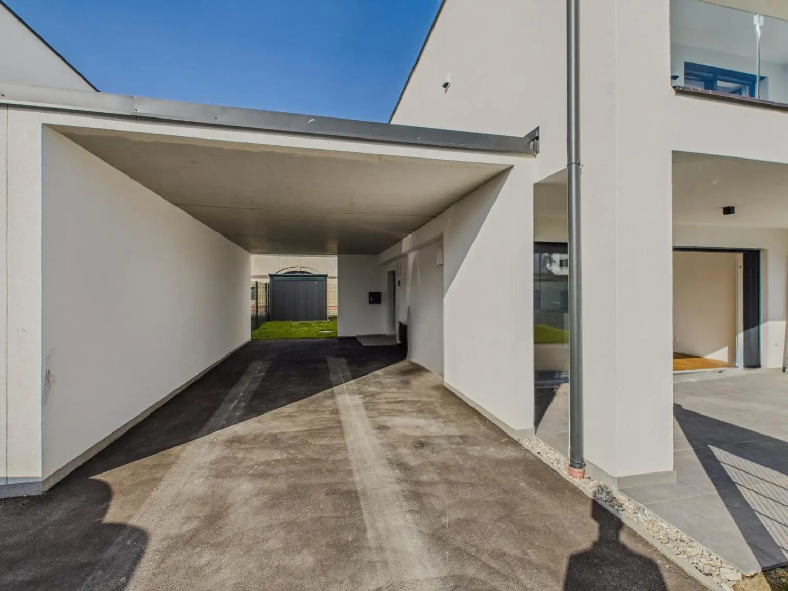 Carport 1