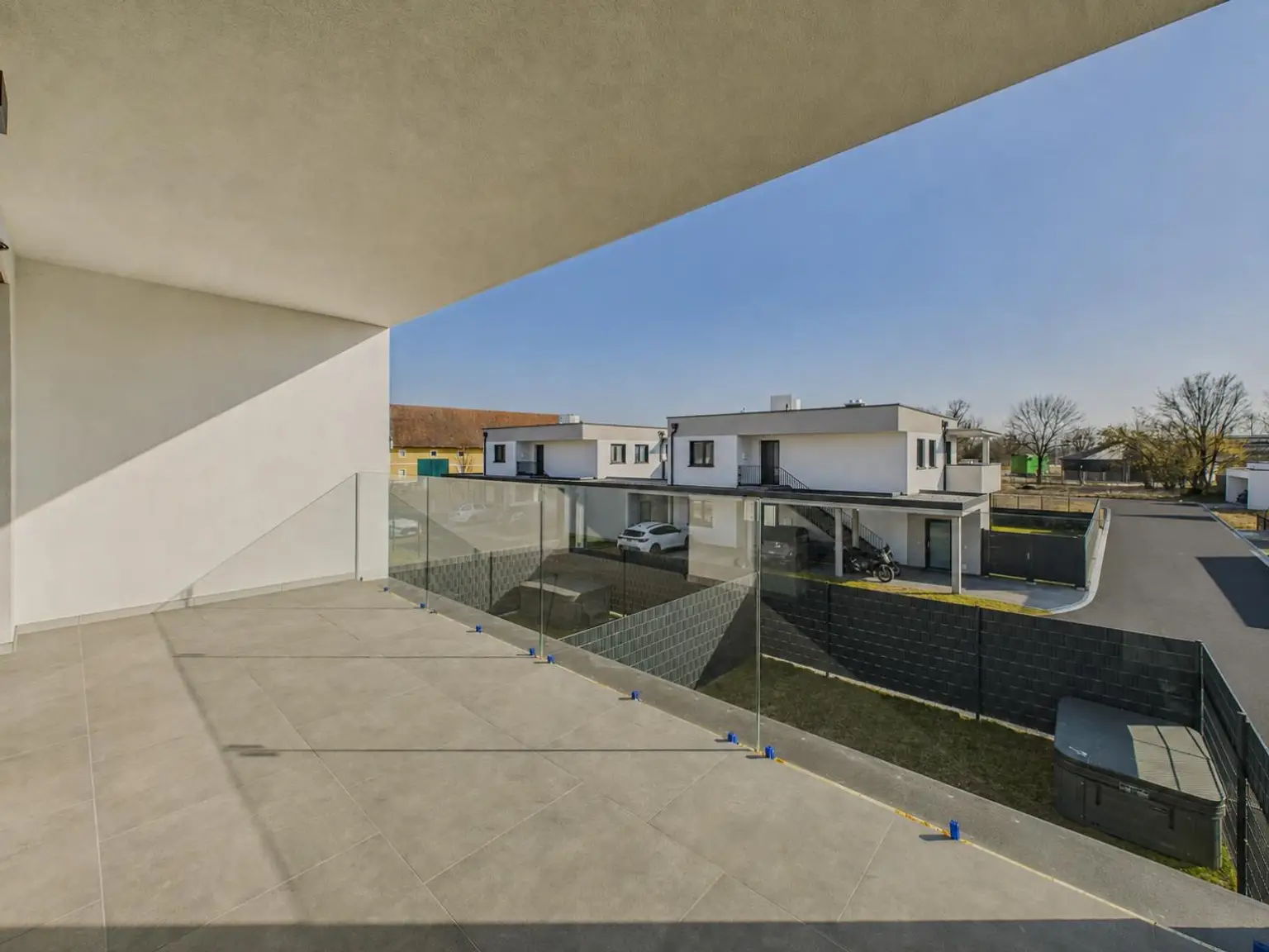 Balkon 1