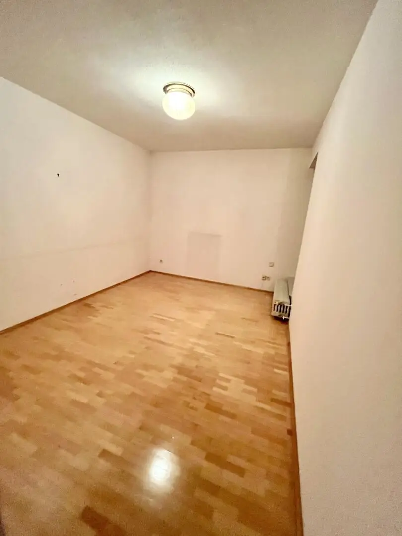 TOP LAGE GEIDORF: Barrierefreie 4 Zimmer Wohnung mit Balkon + Tiefgarage